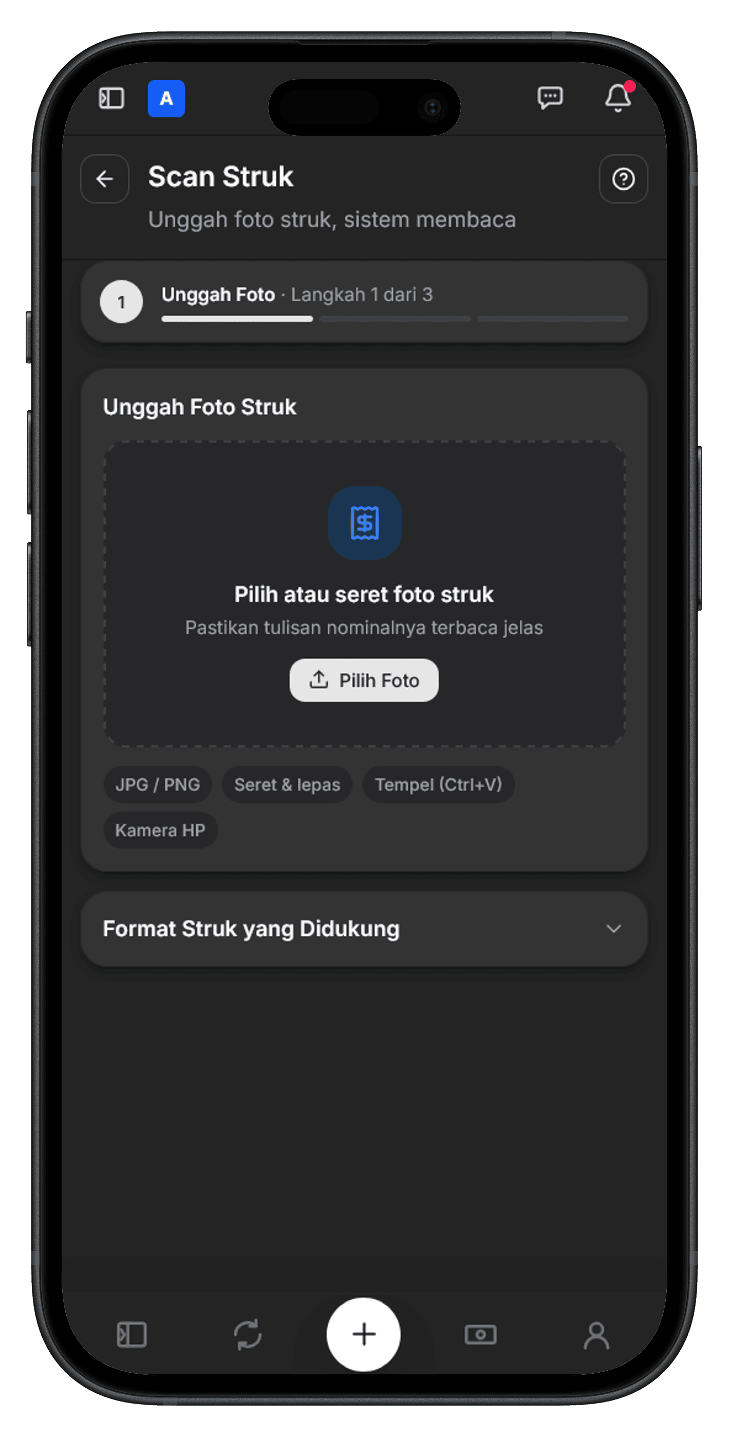 Halaman scan struk di browser HP: penanda langkah 1 dari 3 dan area unggah foto struk